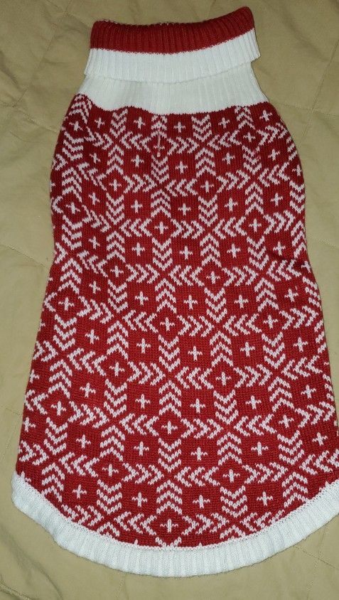 Medium DOG Sweater