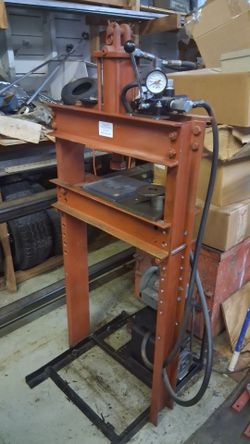 Electric. Hydraulic Shop Press