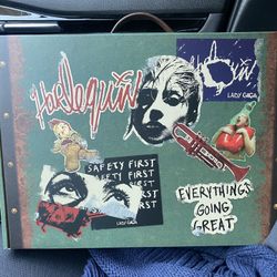 LADY Gaga  Harlequin 