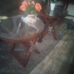 2 End Tables 