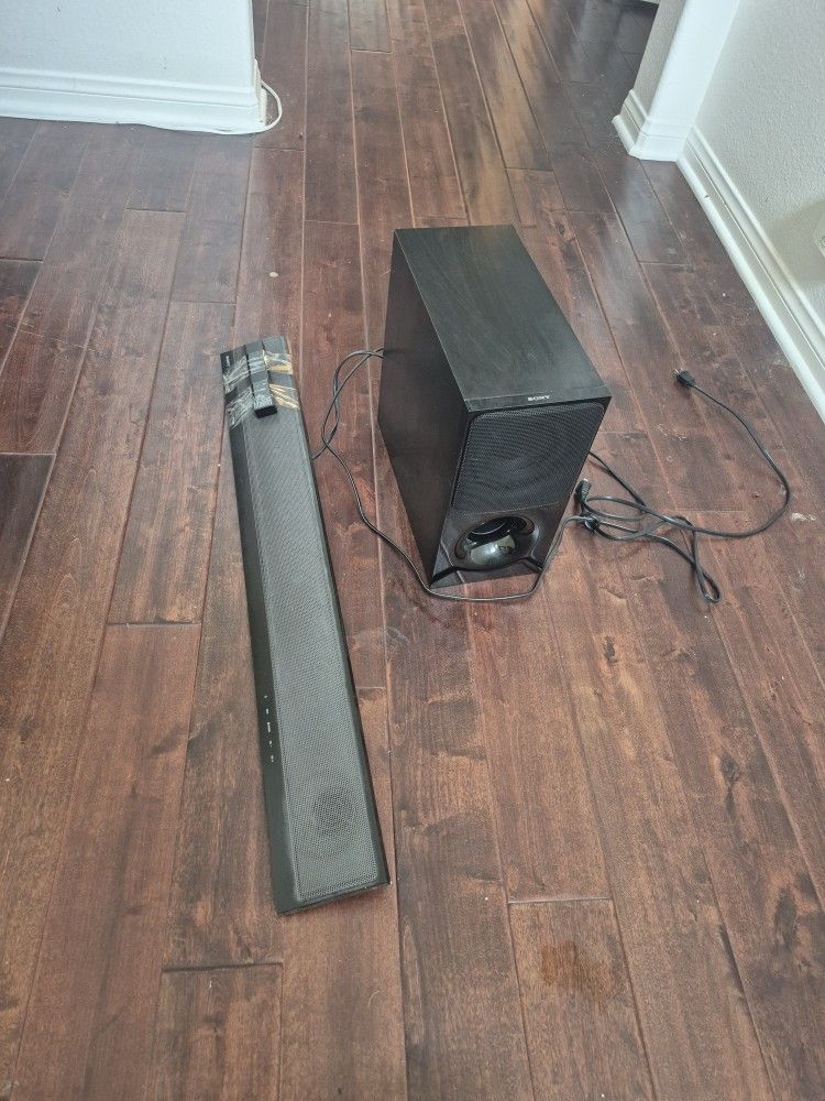 Sony Soundbar + Subwoofer + Remote