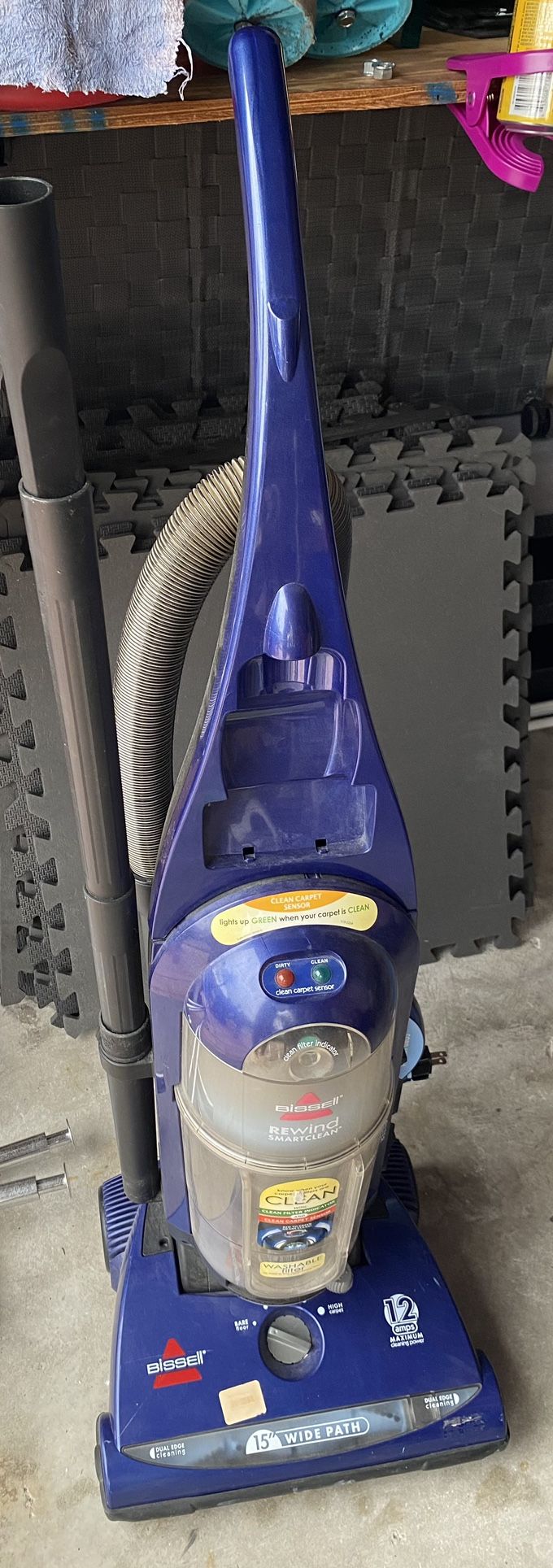 Bissell Vacuum Cleaner