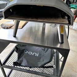 Ooni Koda 16 Pizza Oven 