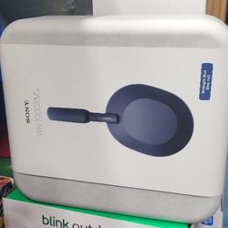 Sony - WH1000XM6 Wireless Noise-Canceling Over-the-Ear Headphones - Blue
Model: WH1000XM5/LSKU: 10095959