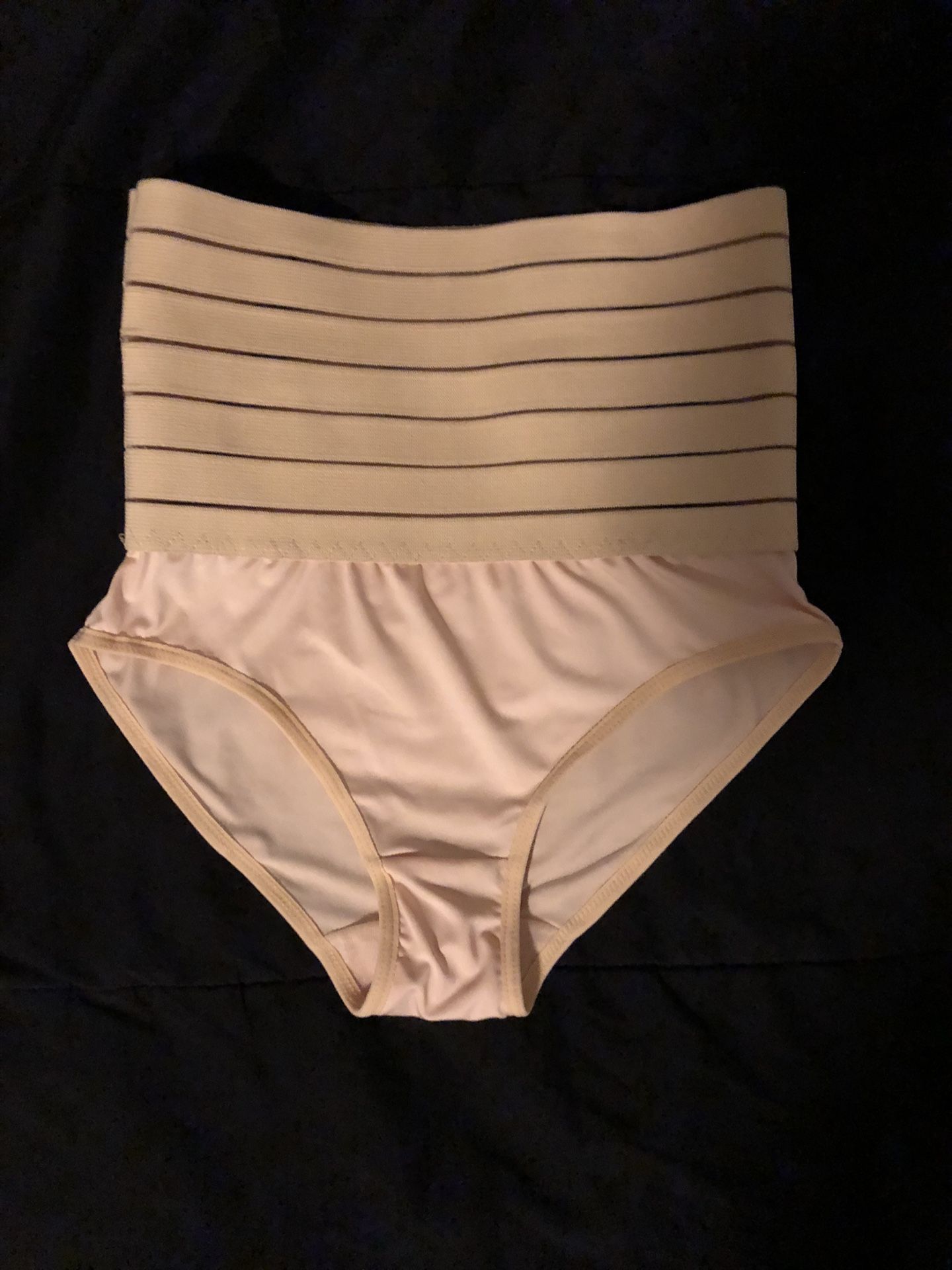 Tummy Control Underware Size s NEw