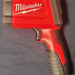 Milwaukee Laser Temperature Gun, Infrared/Contact 30:1, For Sale.