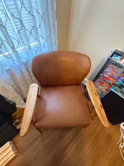Condition Leather Chair Like New!