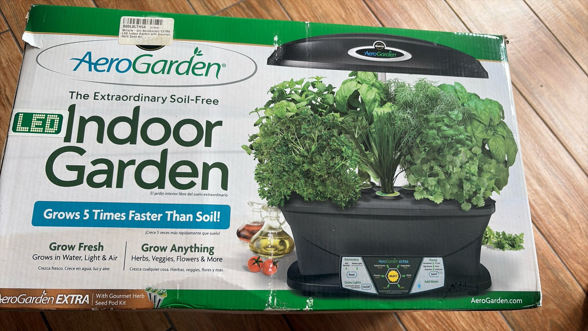 Miracle Grow Aerogarden Extra Led Indoor Garden 13” X 17” Black Used