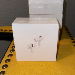 Airpods Pro 2nd Generation (Send Offers)