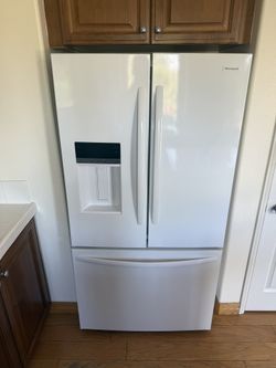 Fridgedaire 28 Cu. Ft. Standard-Depth French Door Refrigerator