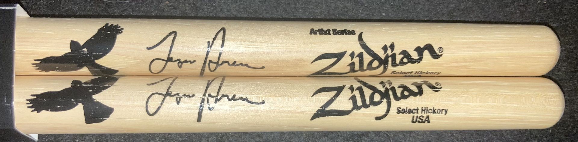BRAND NEW Foo Fighters Drummer Taylor Hawkins Signature Series Drum Sticks