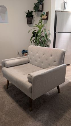 Light Gray Mid-Century Modern Chair