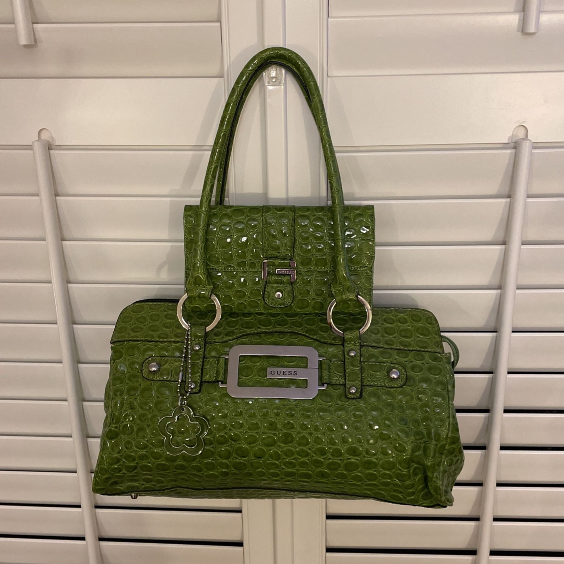 Guess Green Patent Leather Purse And Wallet 