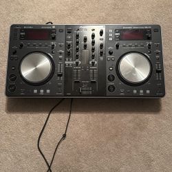 Pioneer XDJ-R1