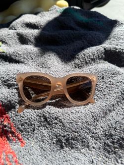 CELINE 3 Dots Rose Round Sunglasses