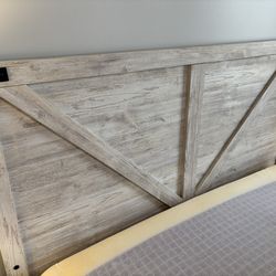 Rustic Look Headboard - Queen
