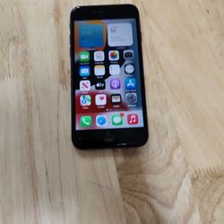 Iphone 7 32gb  Unlock Any Sim