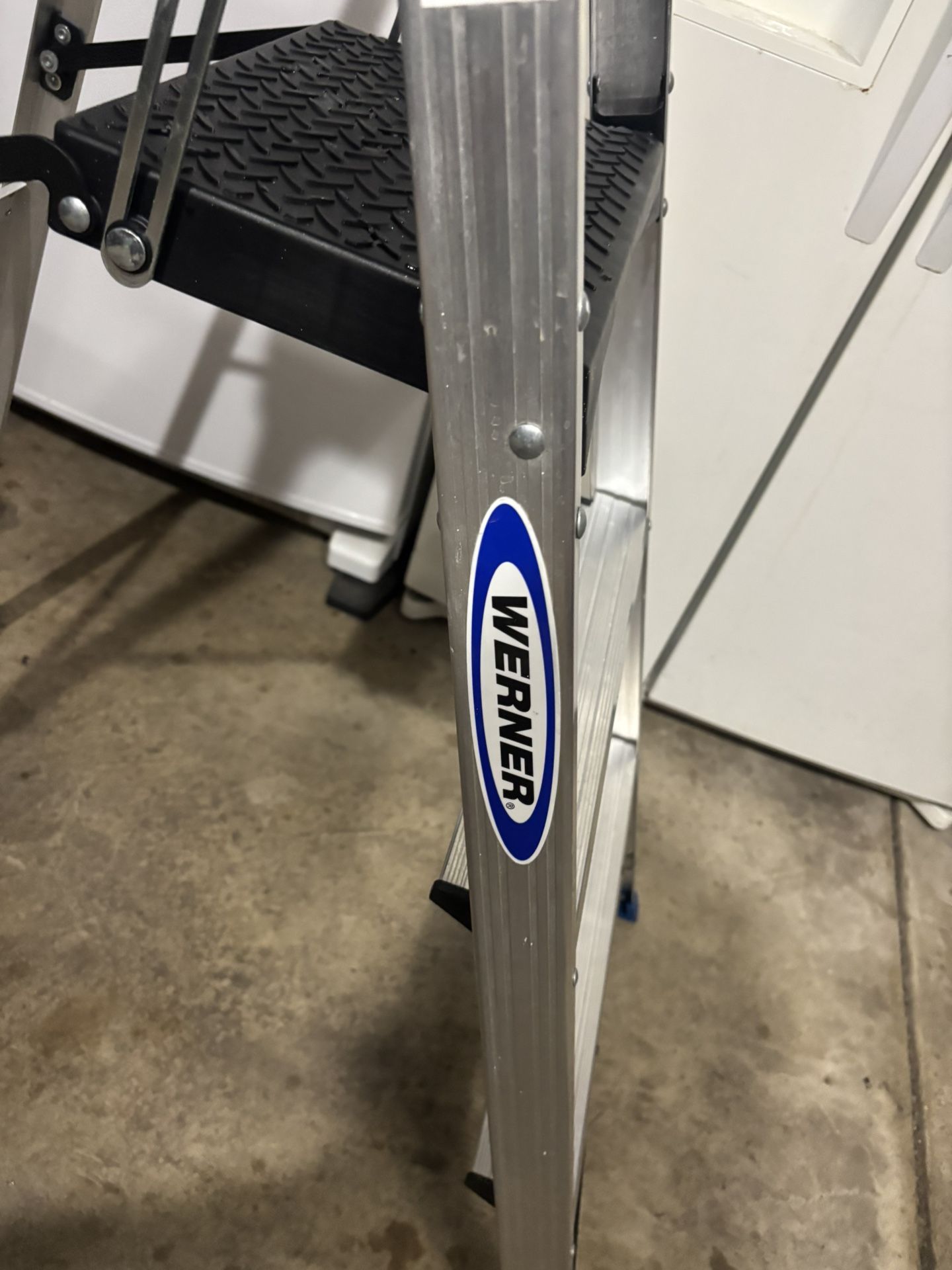Werner 5’5” Aluminum Ladder