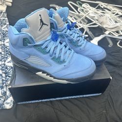 Jordan 5 UNC 