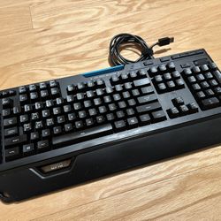 Logitech G910 Orion Spectrum RGB Wired Mechanical Gaming Keyboard , Black