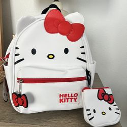 Hello Kitty Back Pack - Makes A Great Gift 🎁 1 Left! 