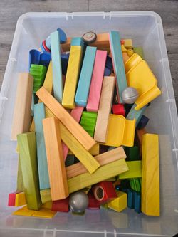 Wooden blocks and magnetic blocks