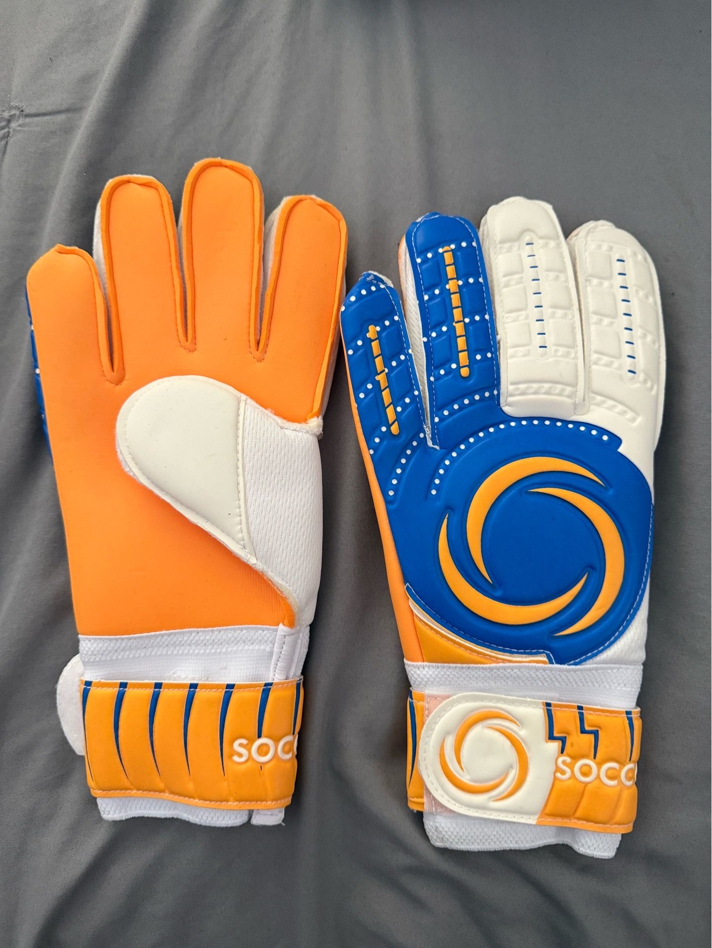 Soccerloco Goalie Gloves