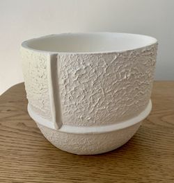 CB2 Theory - small planter pot 🪴