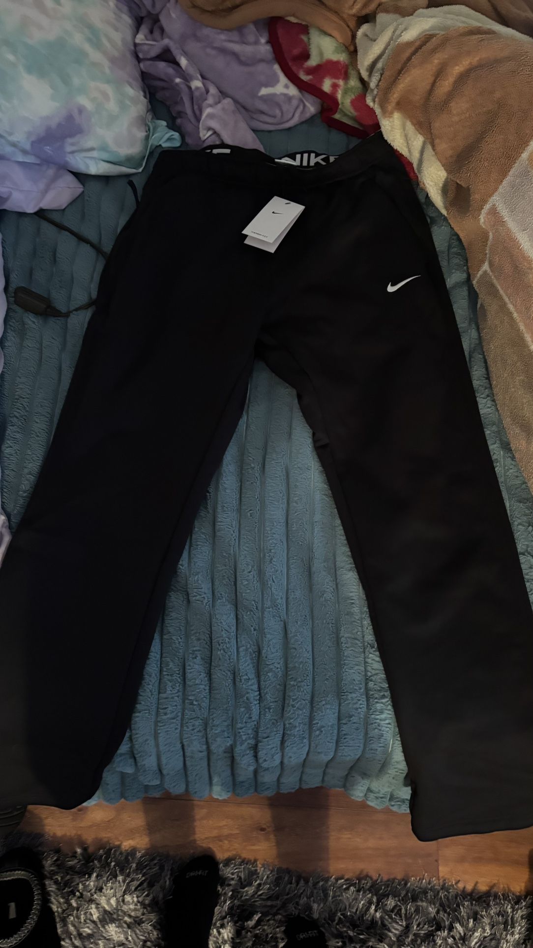 nike sweats