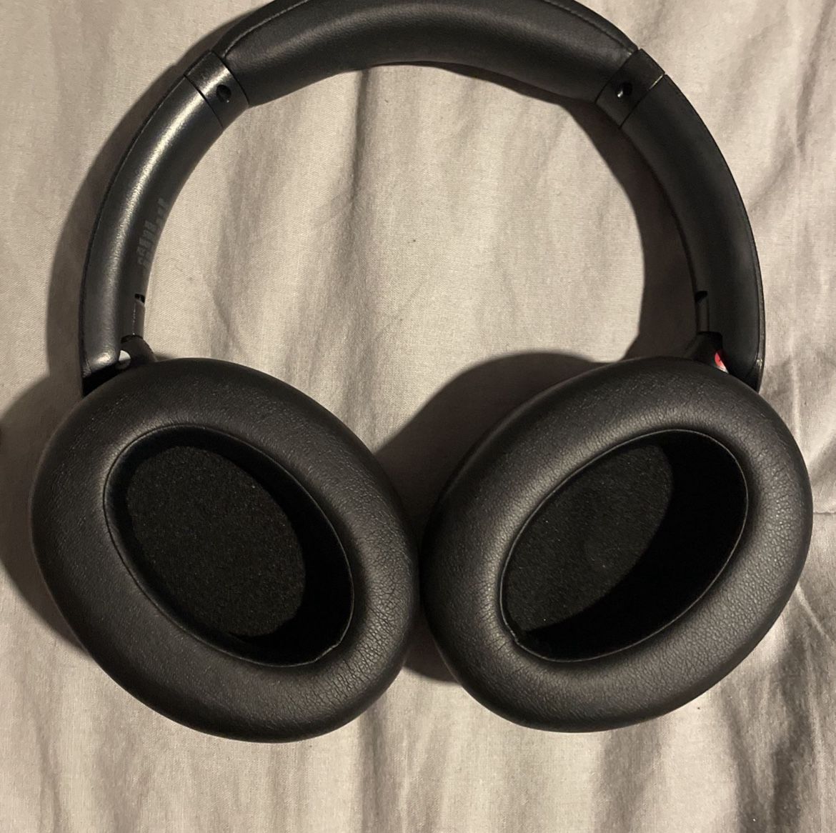 Sony WH-XB910N Headphones