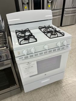 $549 GE 30-Inch Freestanding White Gas Range