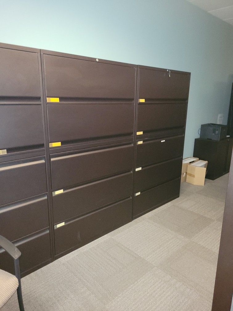 Office Equipment For SALE (Chairs, Laptops, Cabinets+more)