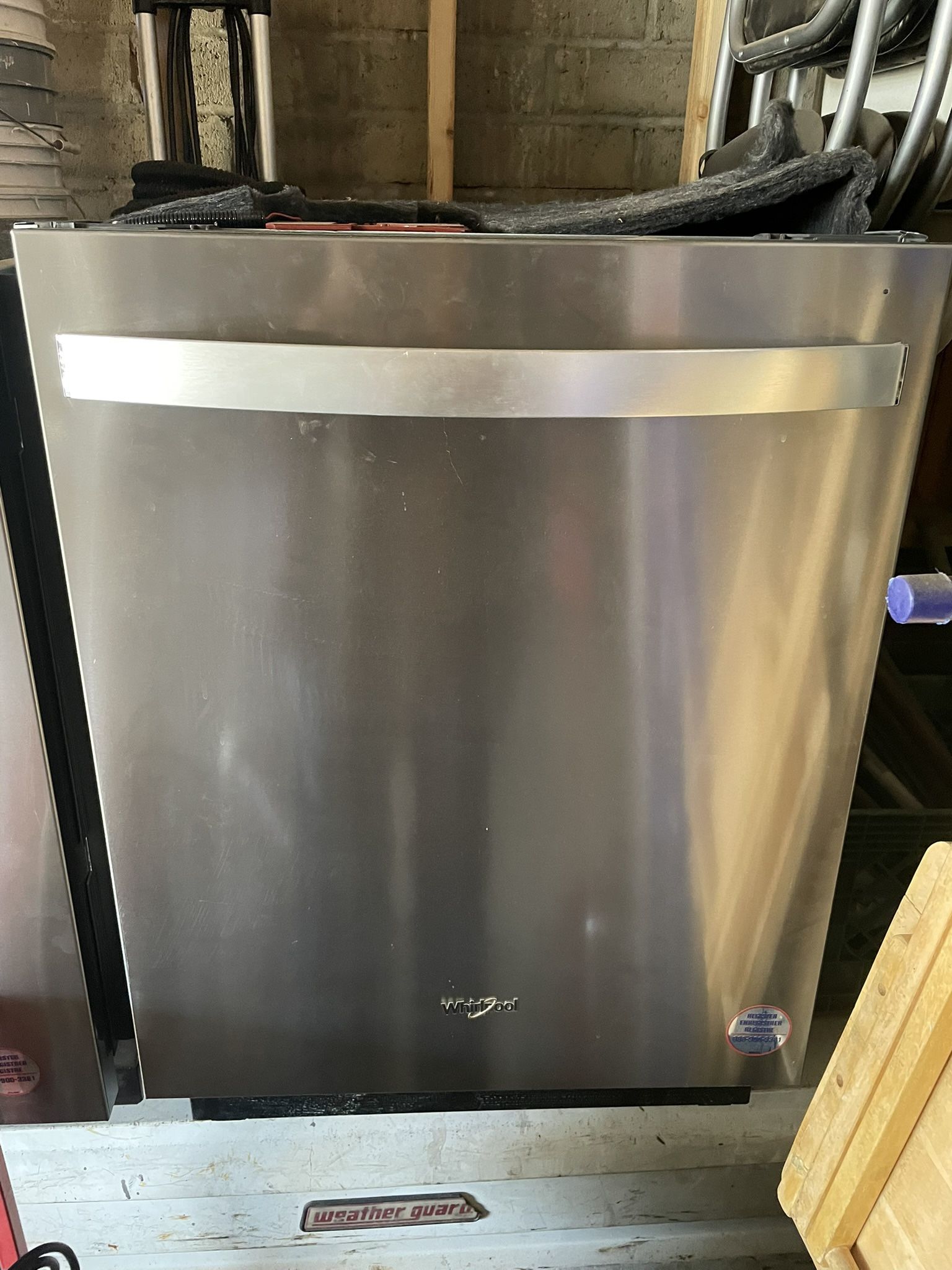 Whirlpool Dish Washing Machines