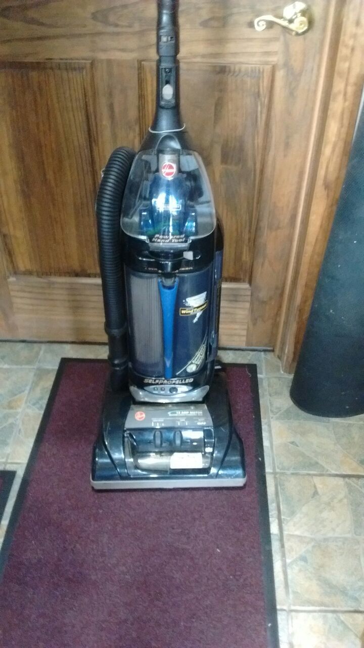 WindTunnel self-propelled upright used