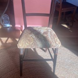Antique Child Chair 
