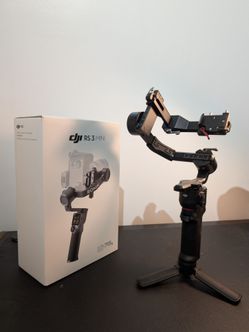 DJI RS 3 Mini Camera Gimbal Stabilizer