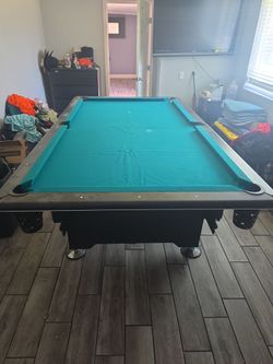 Pool table ready to move