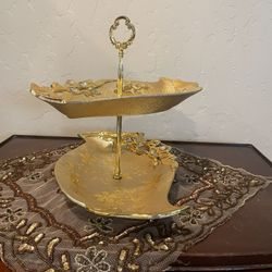 Gold color, fruit plate