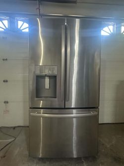 GE stainless steel refrigerator