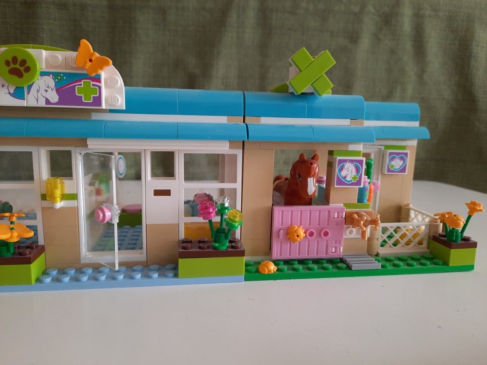 Lego Friends 3188, Heartlake Vet