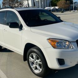 2011 toyota rav 4