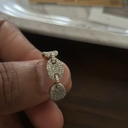 Men 10k Diamond Gucci Ring 