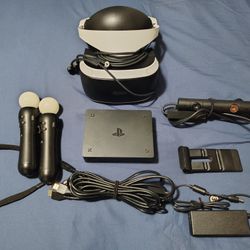 PSVR 1 With Controllers, Camera & All the Hookups