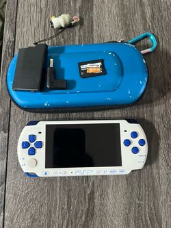 M0dded Blue & White PSP 3000