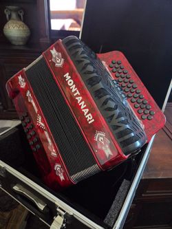 Montanari Accordion 🪗