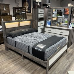 4-piece Queen Platform Bedroom Set With Lights 
