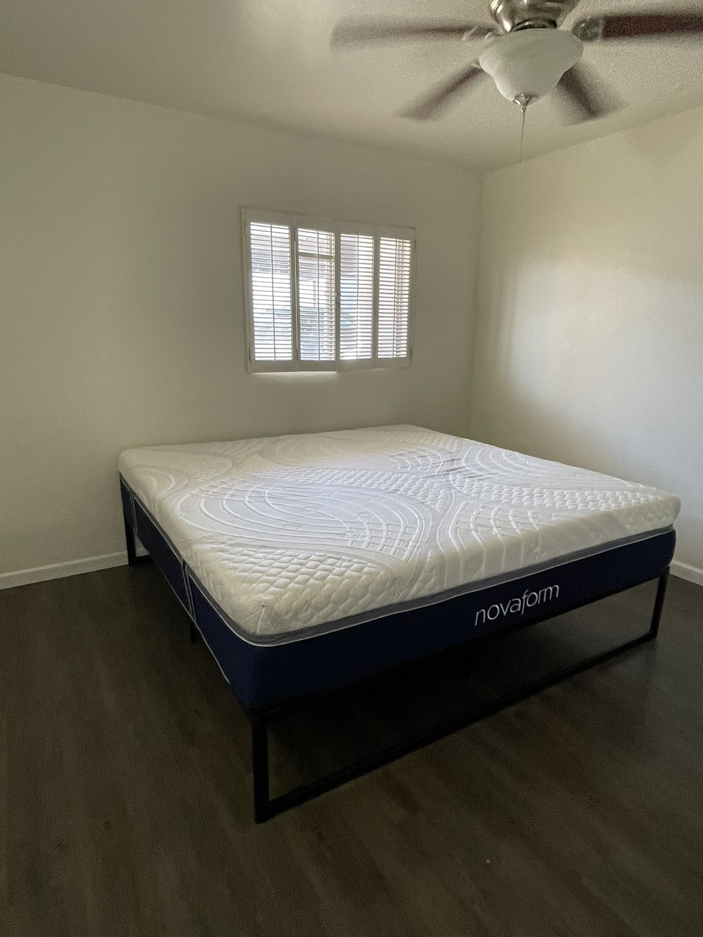 Novaform 14" Gel Memory Foam Mattress King size + Bed Frame