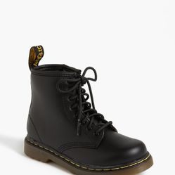 Dr. Martens Little Kids Boots Size 5