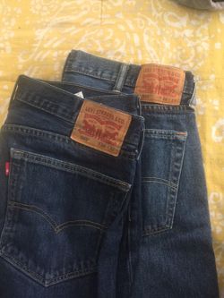 Levi's 38x32 & 36x32