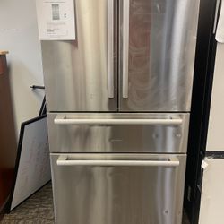 Viking refrigerator
